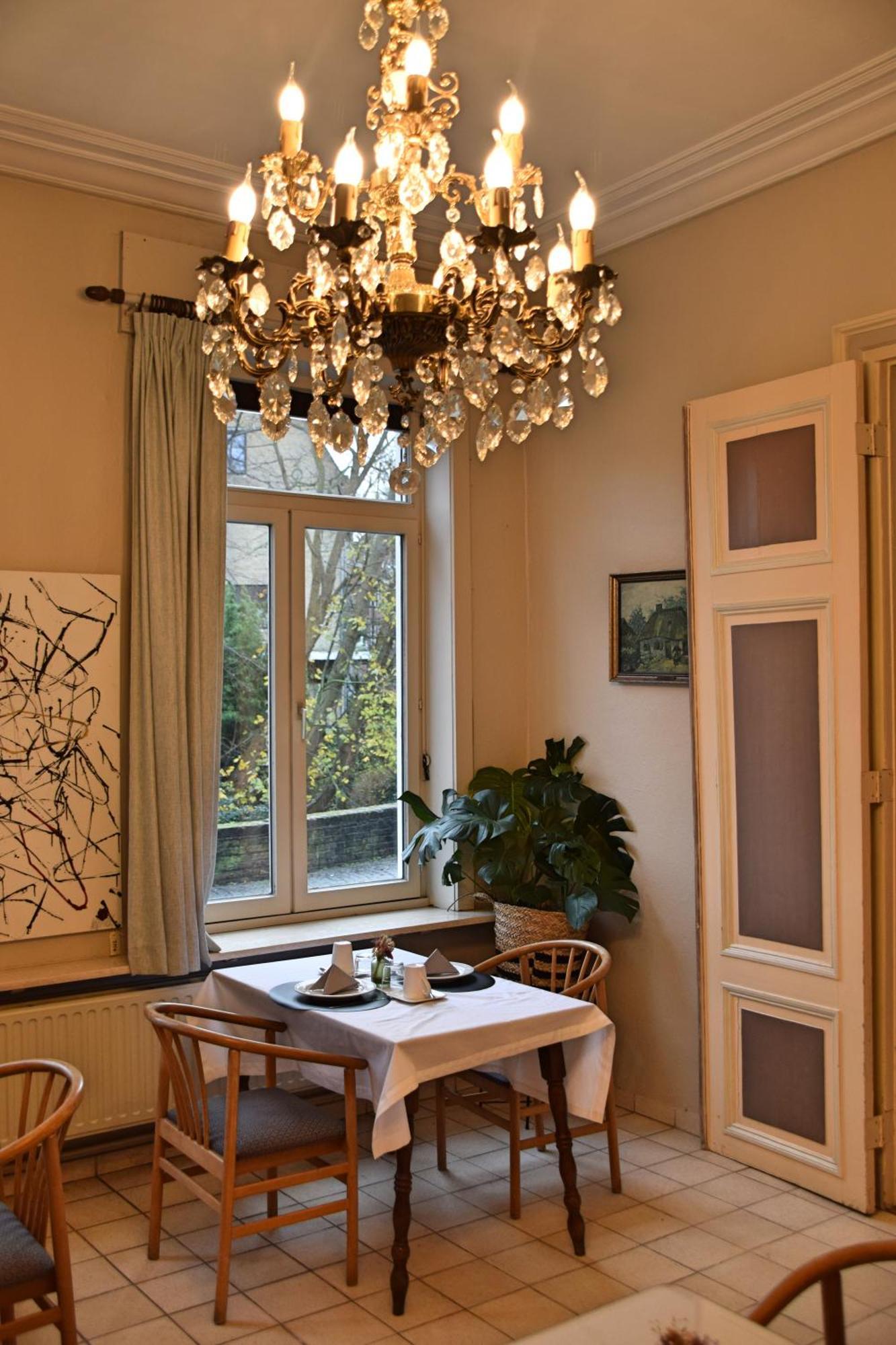 Hotel Entree - Canal View ברוז' מראה חיצוני תמונה